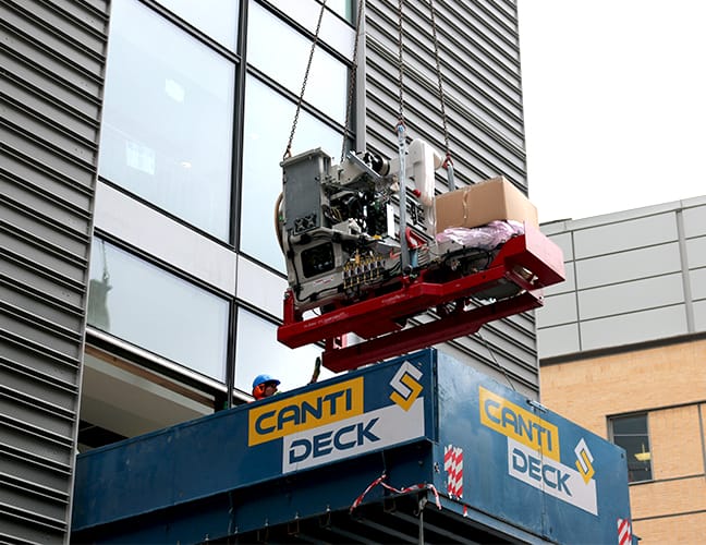 Installation of an Mechanical & Electrical scanner at St Guy's Hospital using CantiDeck