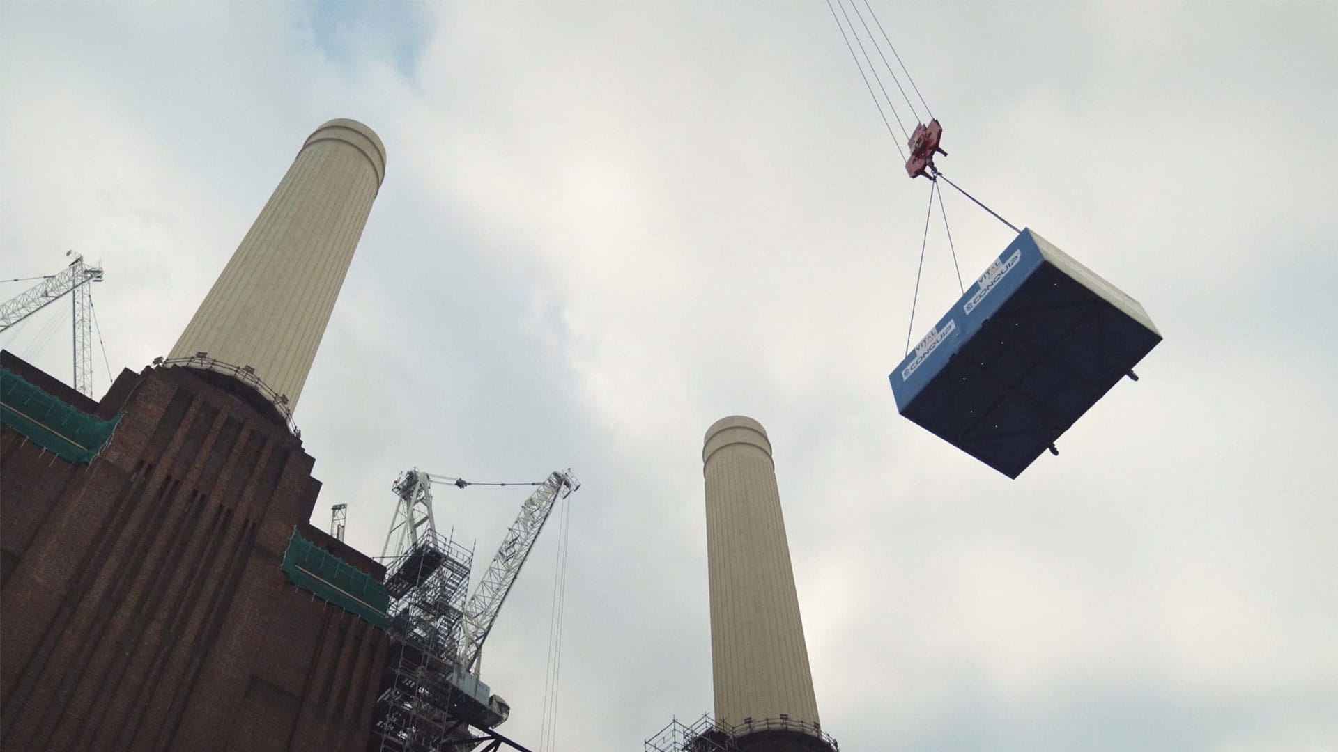 Custom Lifting Solution Battersea Power Station